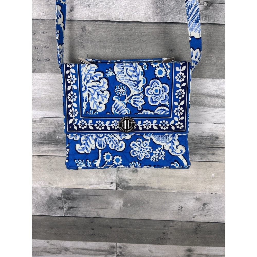 VERA BRADLEY BLUE LAGOON CROSSBODY BAG
